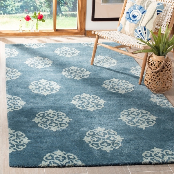 Safavieh Handmade Medallion Blue New Zealand Wool Rug 9 6 X Safavieh Handmade Medallion Blue New Zealand Wool Rug 9 X27 6 X