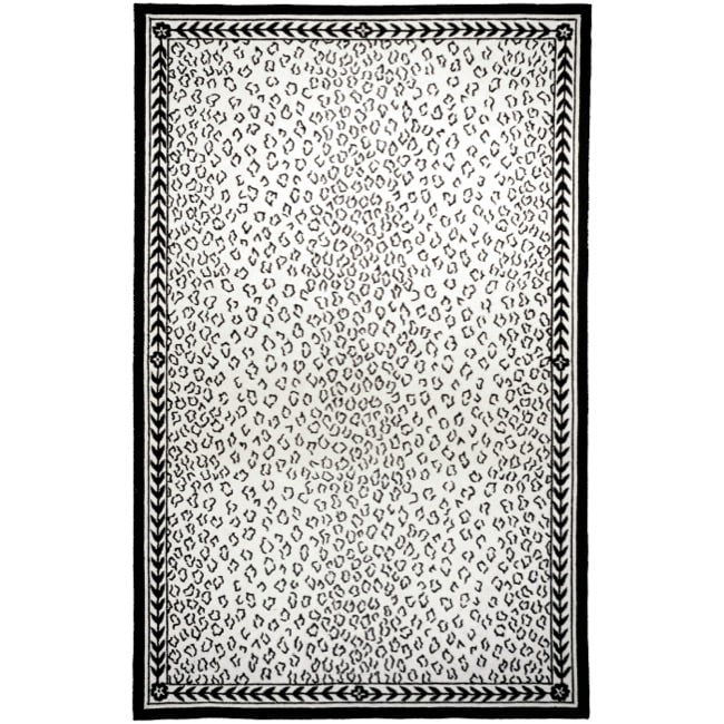 Hand hooked Chelsea Leopard White Wool Rug (39 X 59)