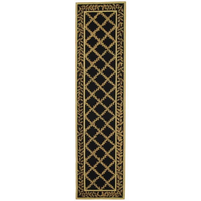 Hand hooked Trellis Black/ Beige Wool Rug (26 X 10)