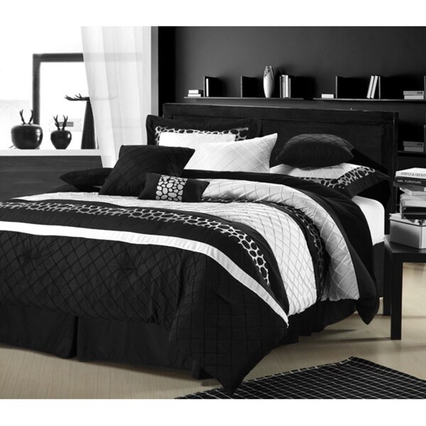 Shop Cheetah Black and White 12-piece Bed in a Bag with Sheet Set - Free Shipping Today ...