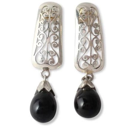 Handmade Sterling Silver 'Mughal Melody' Onyx Earrings (India)