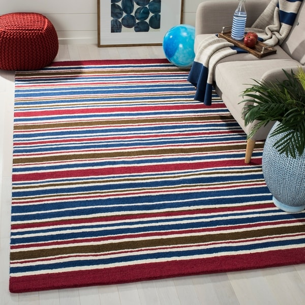 Safavieh Handmade Children's Stripes New Zealand Wool Rug - 8' x 10'