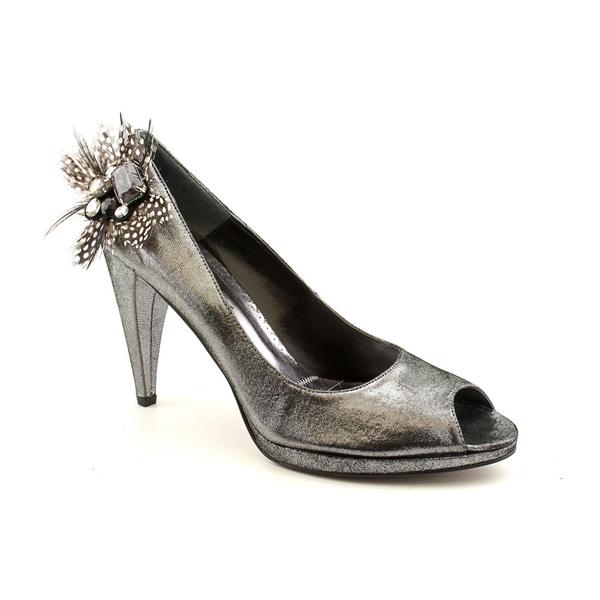 Shop J Renee Women's 'Carmina' Leather Dress Shoes Narrow (Size 12