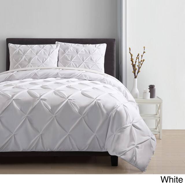 VCNY Carmen Pintuck Tufted Solid Color 4-piece Comforter Set - Queen- White