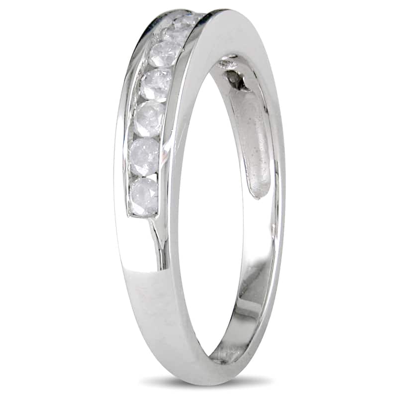 Miadora Sterling Silver 1/2ct TDW Channel Diamond Wedding Band