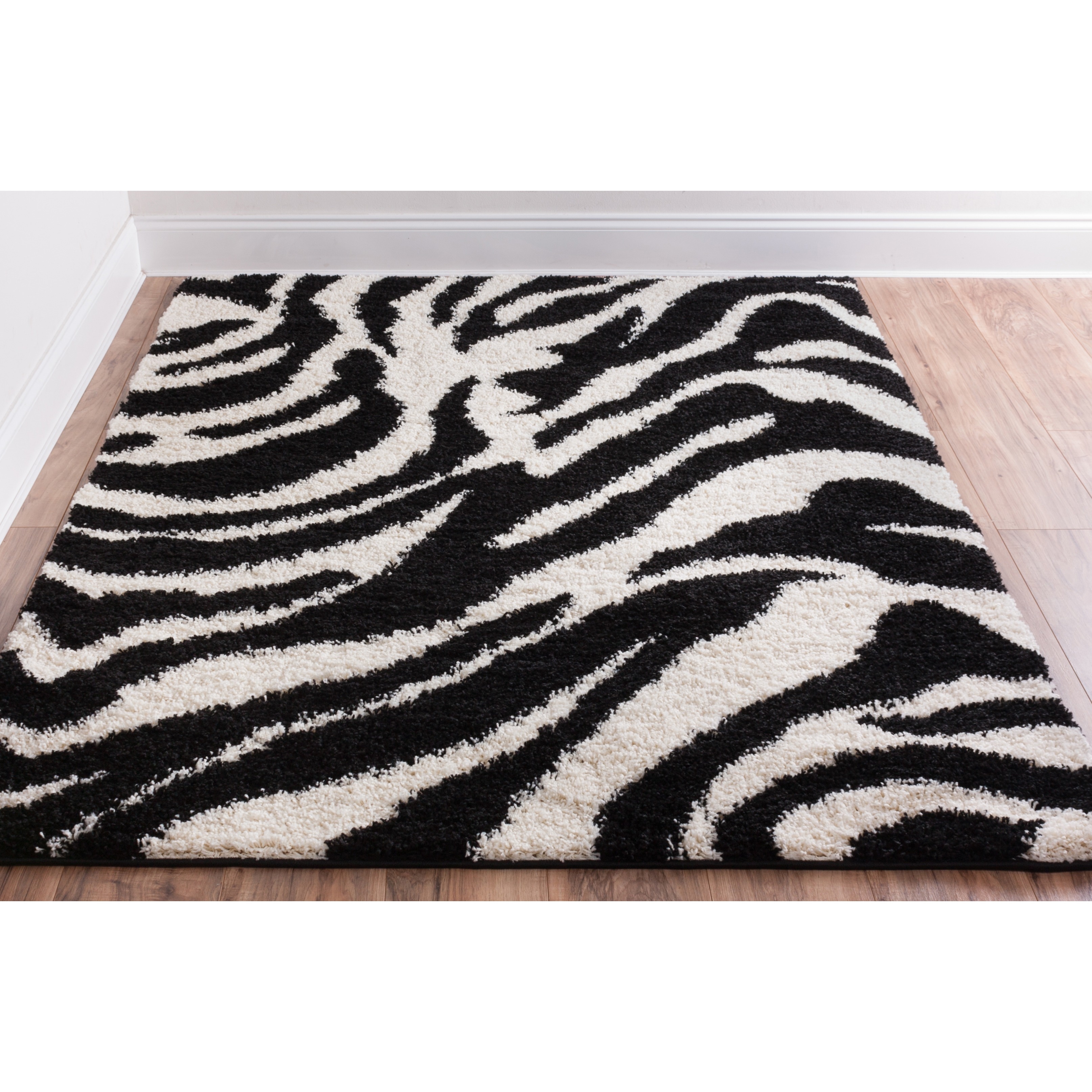 Shag Plush Zebra Black Area Rug (67 X 910)