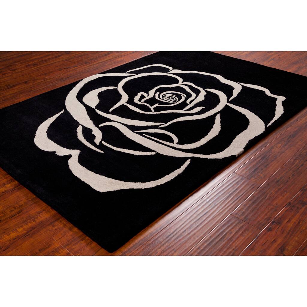 Allie Handmade White Rose Wool Rug - 5' x 7'6