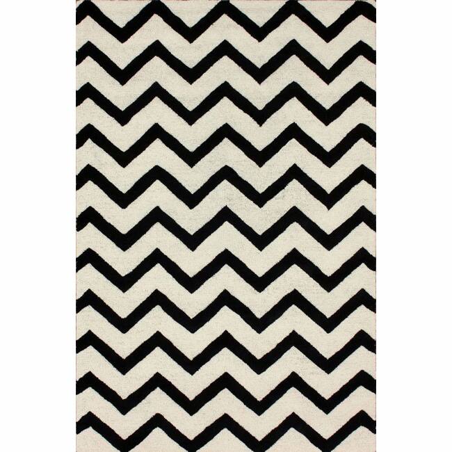 Nuloom Handmade Chevron Ivory Wool Rug