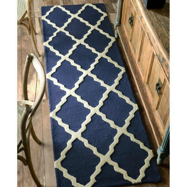 nuLOOM Handmade Alexa Moroccan Trellis Wool Runner Rug (2'6 x 10') - 2'6 x 10'