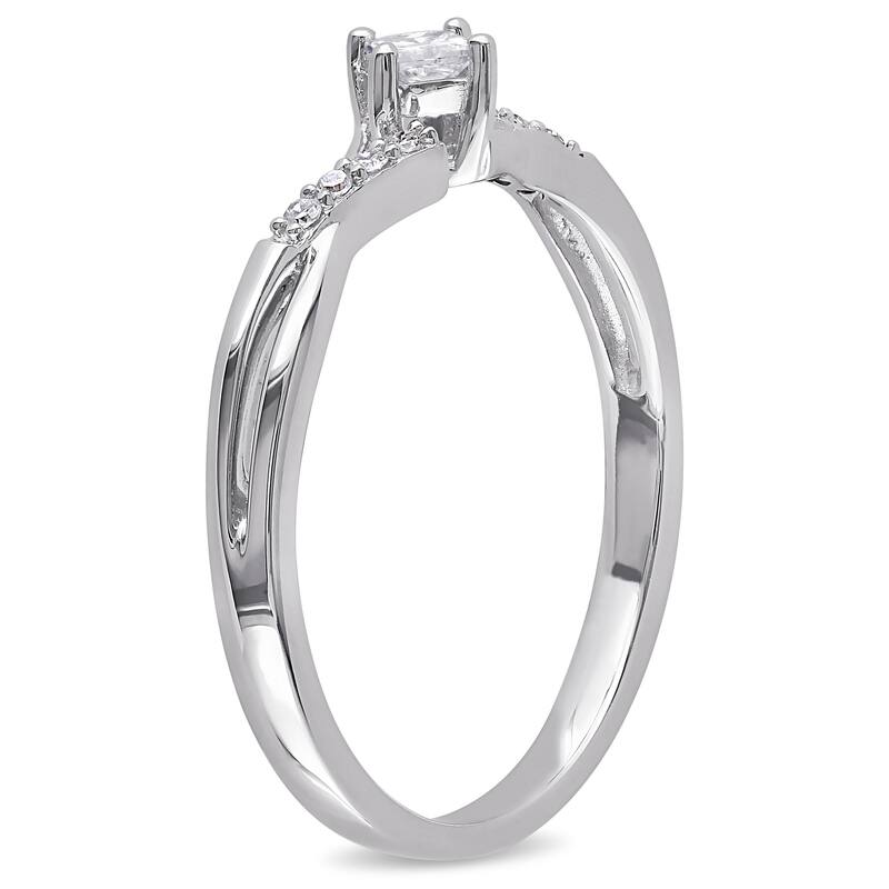 Miadora 10k White Gold 1/10ct TDW Princess-Cut Overlapping Diamond Promise Ring