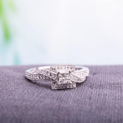Miadora 10k White Gold 1/4ct TDW Princess-cut Diamond Ring