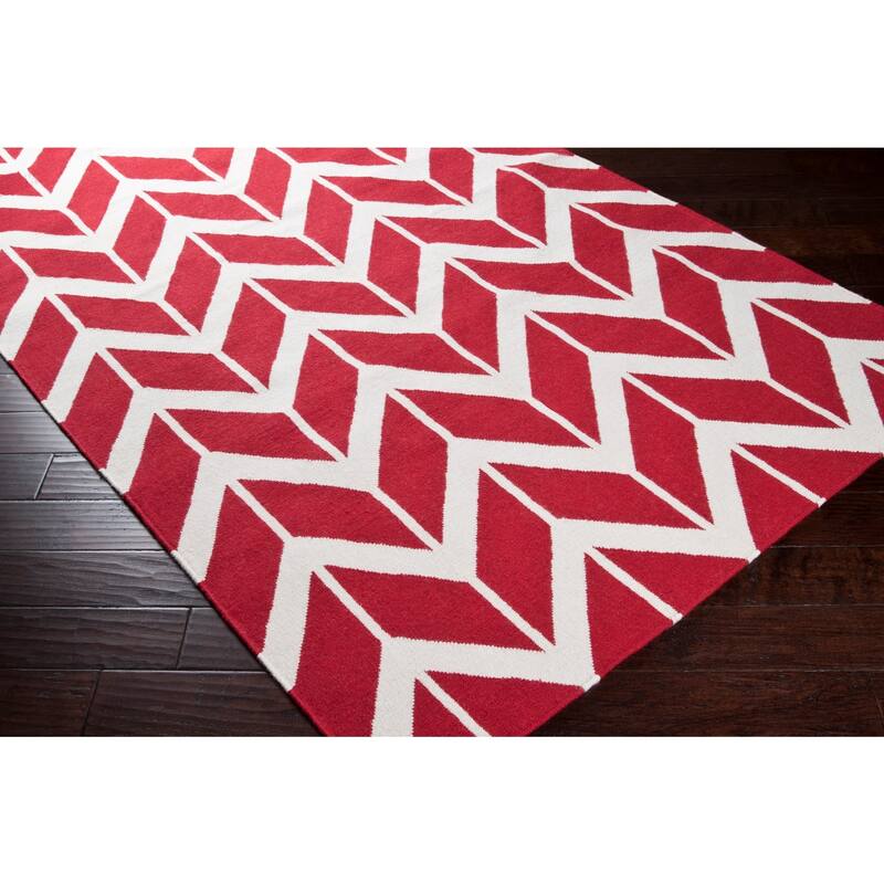 Hand-woven Mila Wool Area Rug