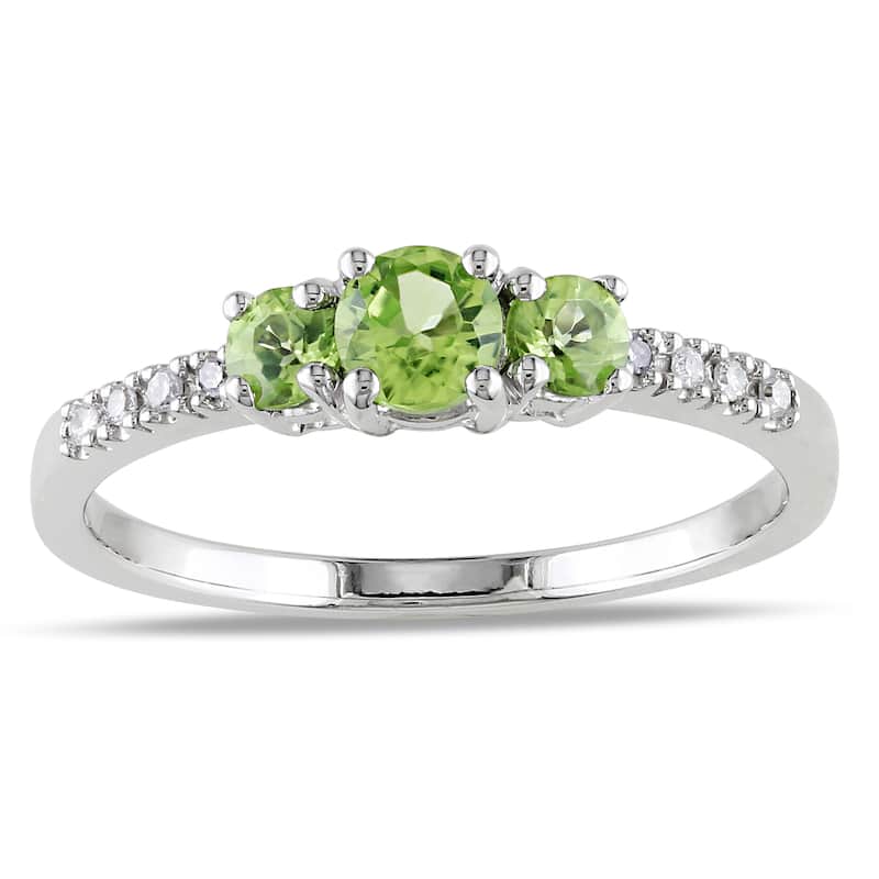 Miadora 10k White Gold Peridot and Diamond Ring (G-H, I1-I2) - 5.5