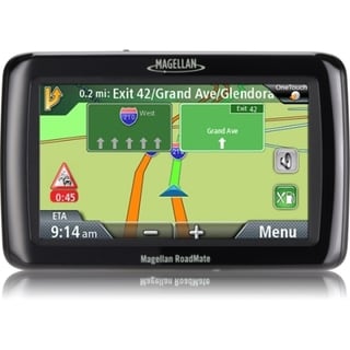 Magellan RoadMate 2136T-LM Automobile Portable GPS Navigator - Refurb