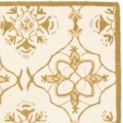 Hand hooked Chelsea Harmony Ivory Wool Runner (2'6 x 6') Safavieh Runner Rugs