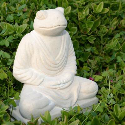 Volcanic Ash White Sand Meditating Frog (Indonesia)