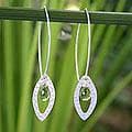 Sterling Silver Peridot Rose Petal Floral Earrings (Thailand 