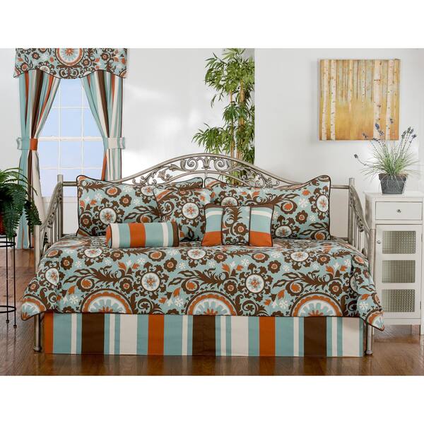 Uptown 7 piece Daybed Set