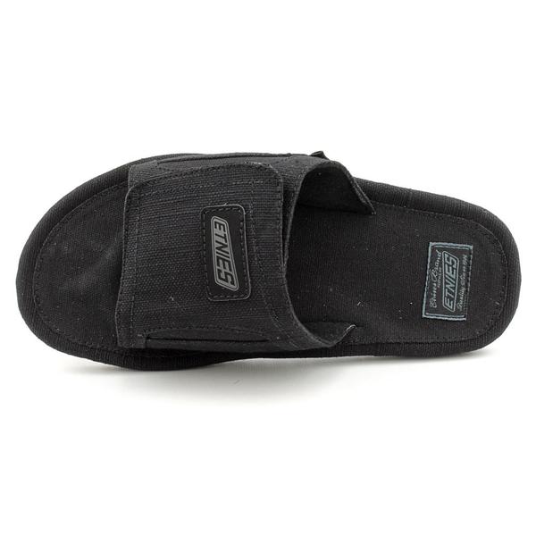 etnies sandals