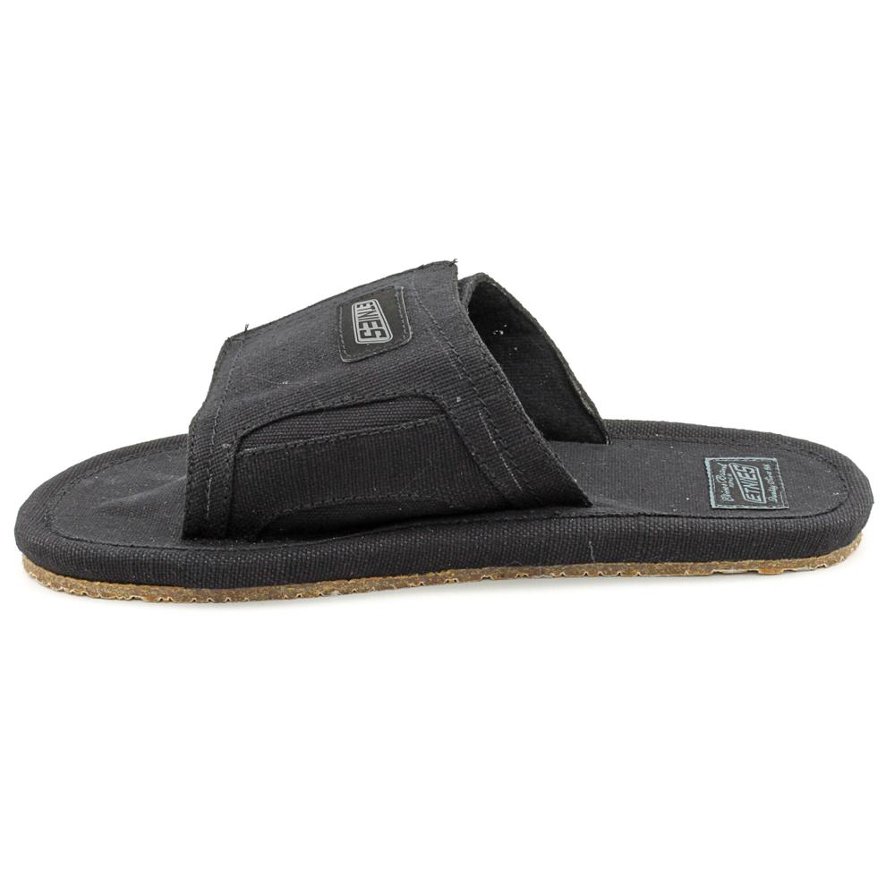 etnies sandals