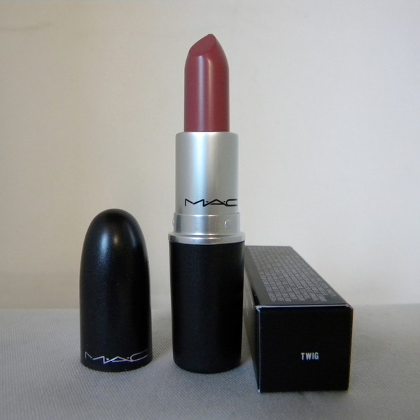 mac lipstick in twig