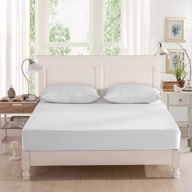 Christopher Knight Home Rayon Terry Mattress Protector - White
