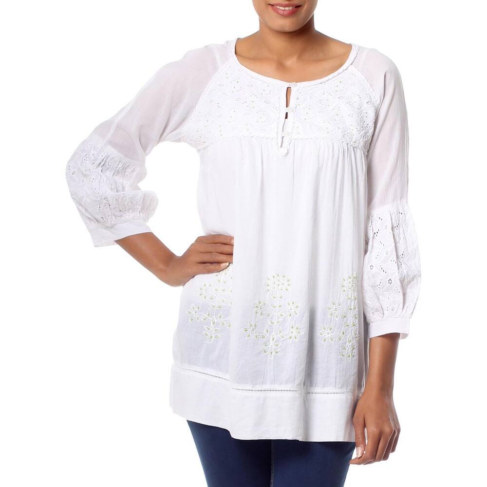 Handmade Cotton 'Romantic White' Beaded Blouse (India)