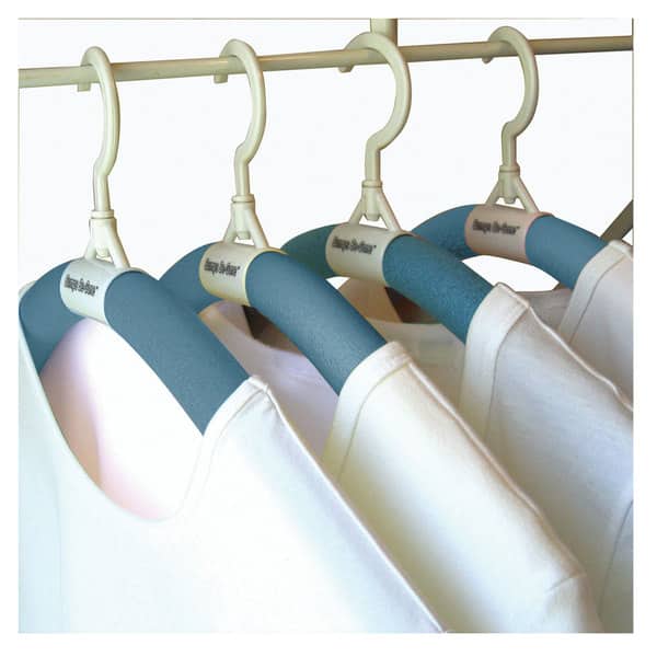 Plastic Clothes Hangers,20 Pack No Shoulder Bumps Suit Hangers