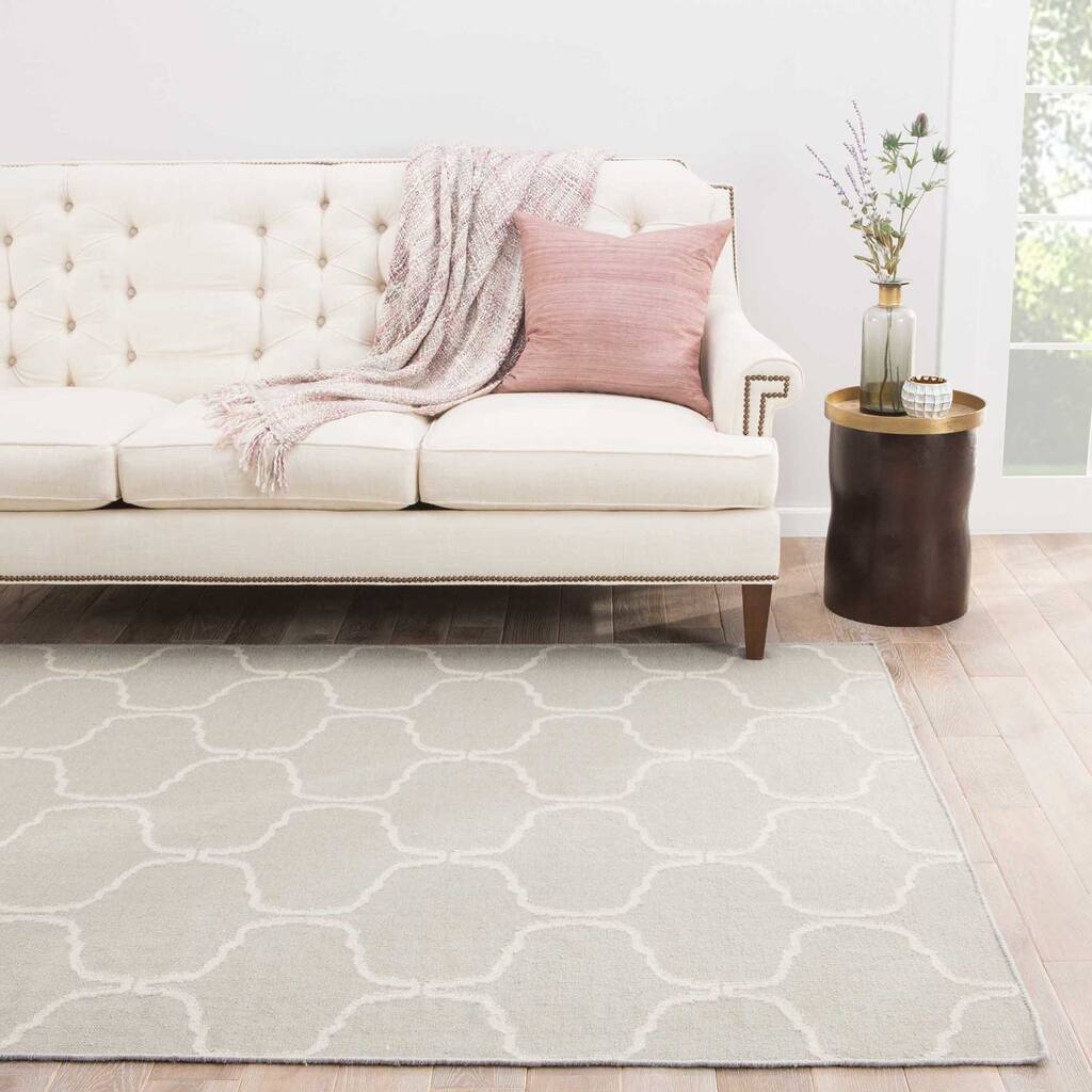 Lark Handmade Trellis Light Gray/ White Area Rug (5' X 8') - 5' x 8'/Surplus