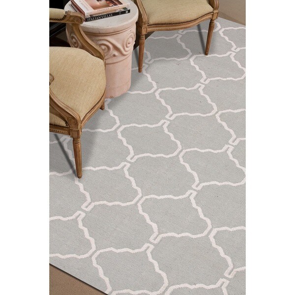 Lark Handmade Trellis Light Gray/ White Area Rug (3'6" X 5'6")