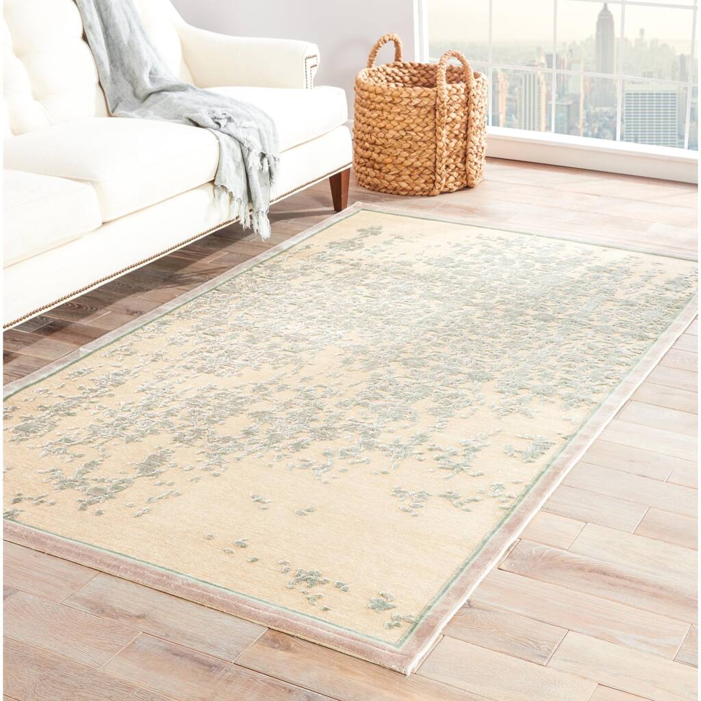 Adria Abstract Beige/ Green Area Rug (5' X 7'6") - 5' x 7'6"