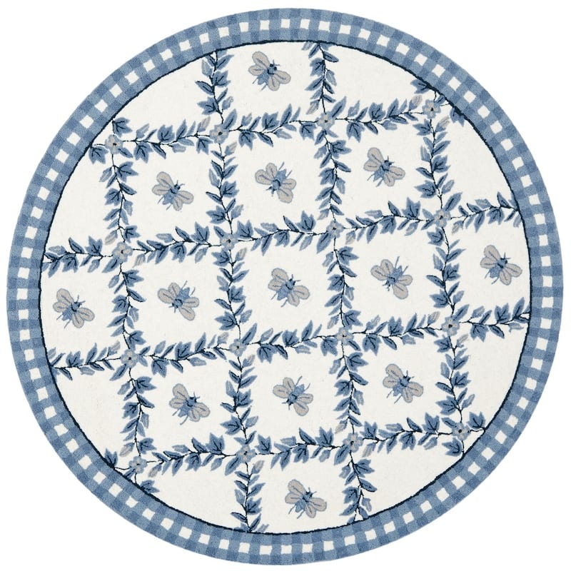 SAFAVIEH Handmade Chelsea Aubree French Country Trellis Wool Rug - 4'6" x 6'6" Oval - Ivory/Blue - Oval
