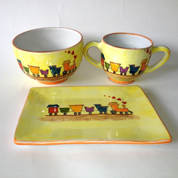 Children's Train Pottery (Peru) Dinnerware