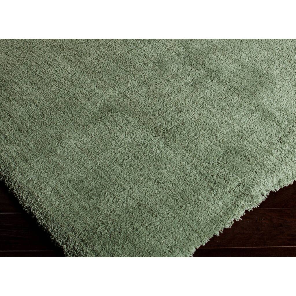 Hand-woven Lovington Soft Shag Area Rug