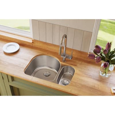 Elkay Lustertone Classic Stainless Steel 26-3/4" x 20" x 10", Offset 70/30 Double Bowl Undermount Sink