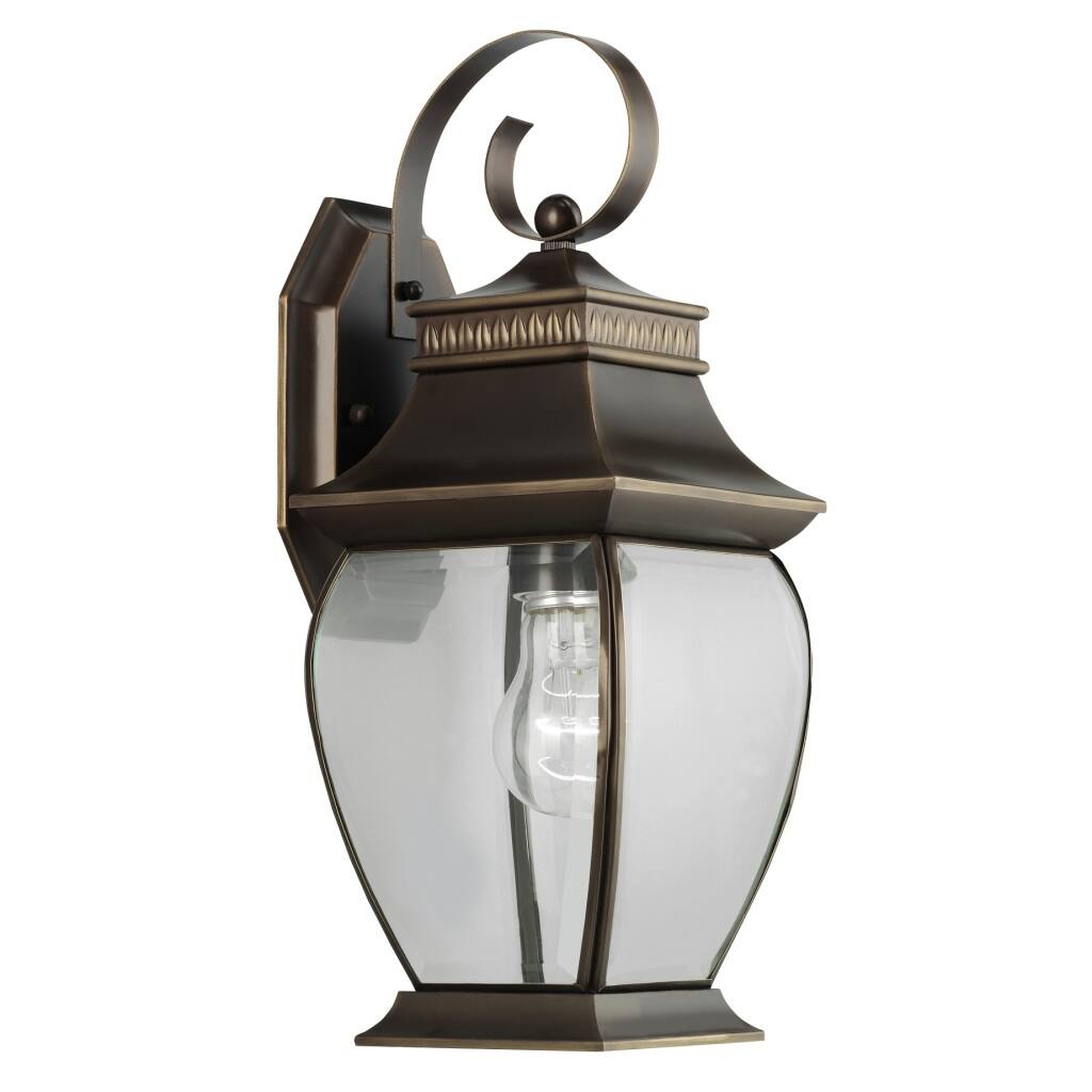 Transitional Olde Bronze 1-light Outdoor Wall Fixture