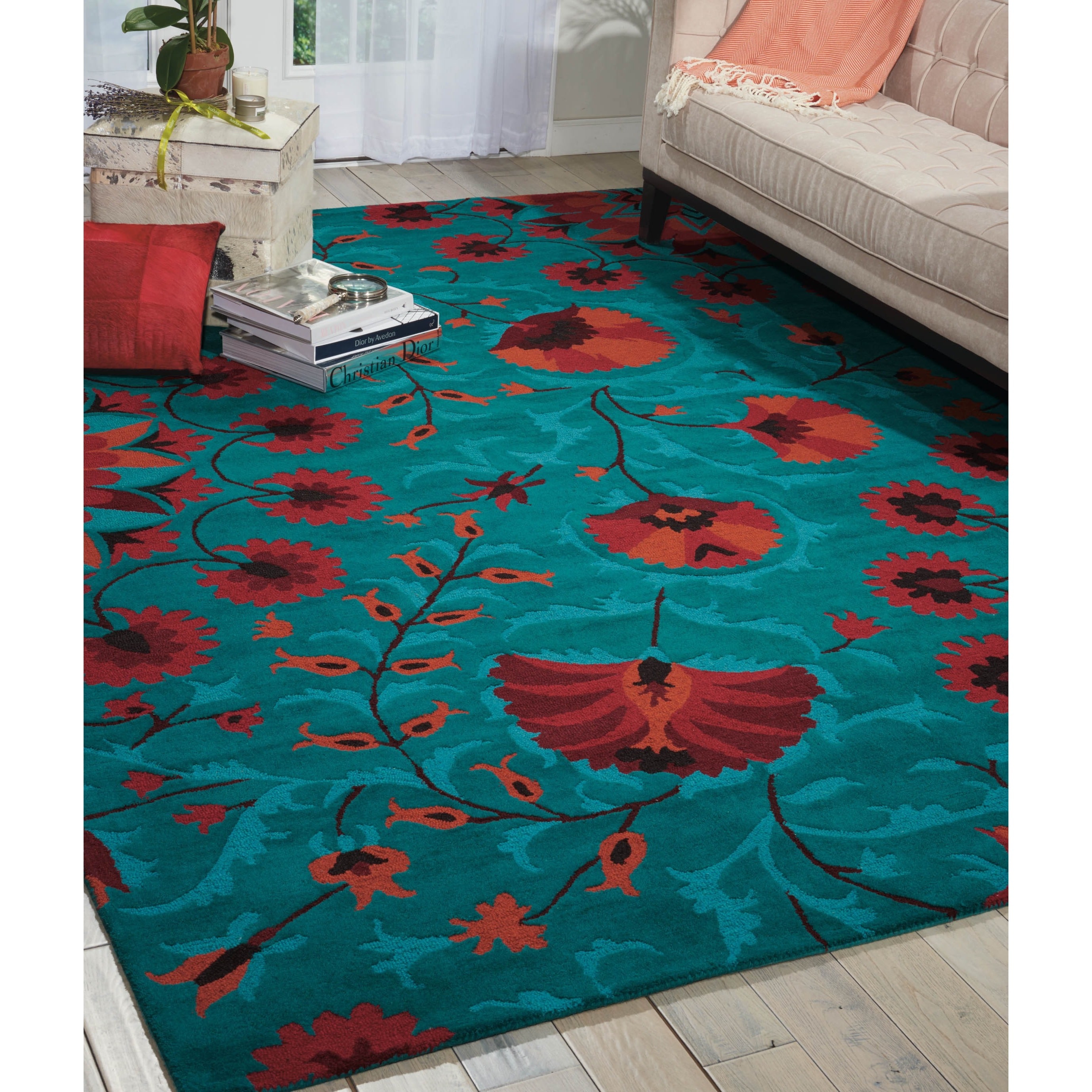 Hand tufted Suzani Teal Floral Bloom Rug (53 X 75)