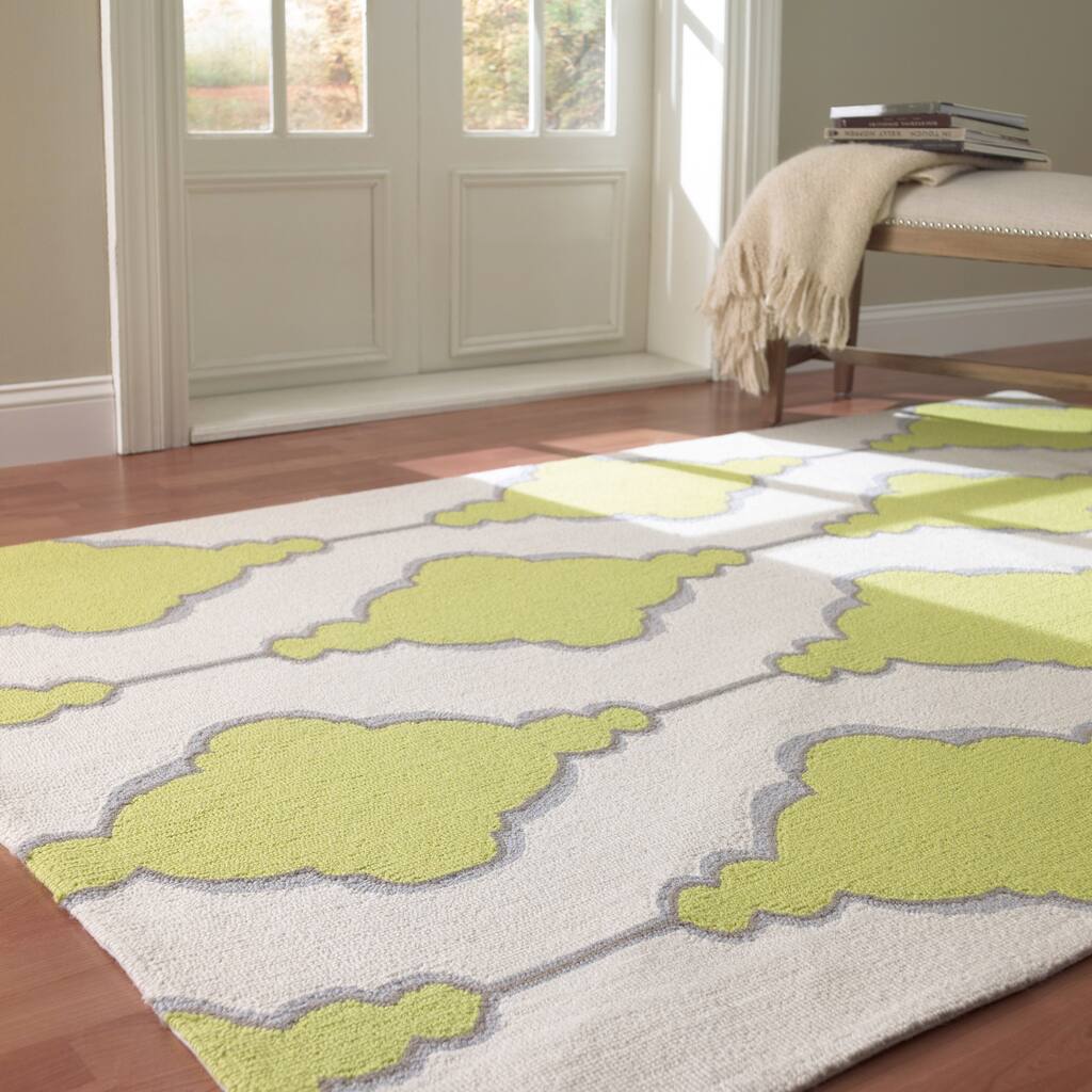 Nuloom Handmade Swirls Trellis Wool Rug (5' x 8')