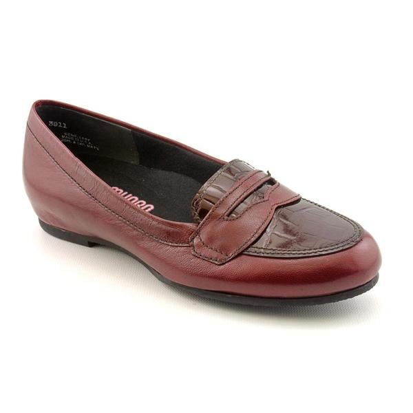 Munro American Womens Carrie Leather Dress Shoes   Extra Narrow