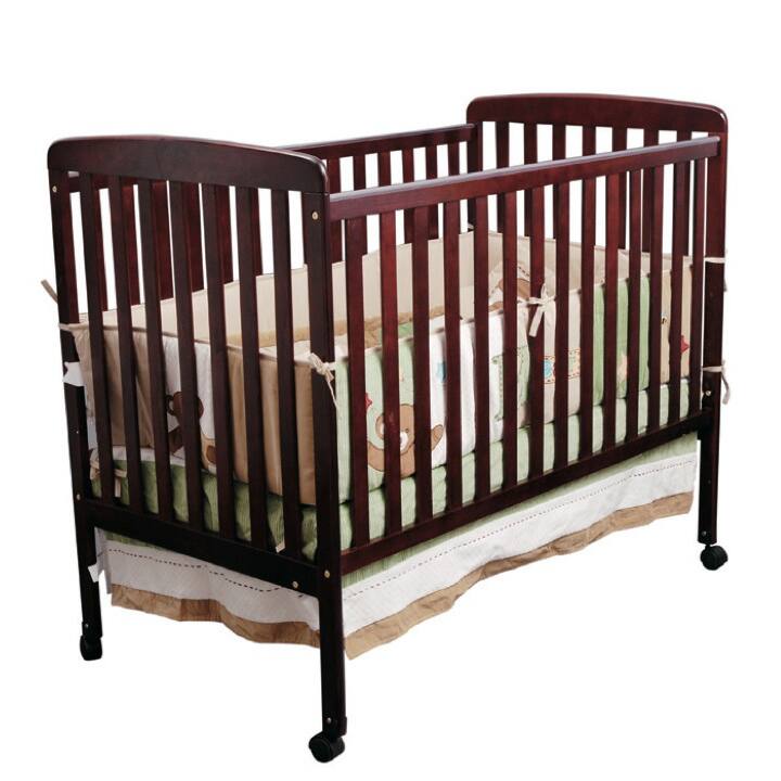 K&B B5009C Cherry Finish Baby Crib