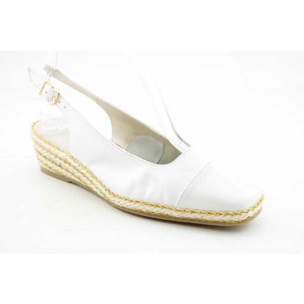 size 13 wide women's shoes