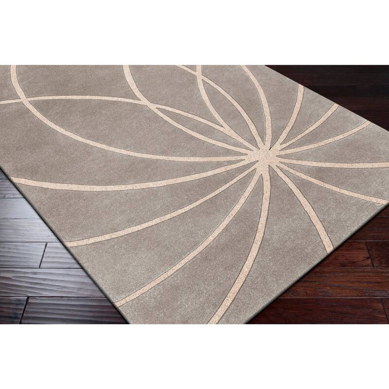 Chamba Handmade Transitional Wool Area Rug - Taupe 8' x 10' Kidney