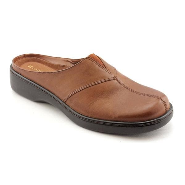 naturalizer extra wide shoes