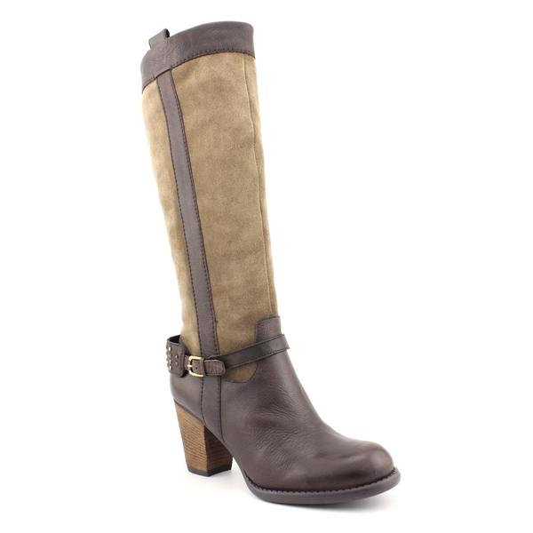 11 wide womens boots