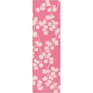 Floral Eklutna Pink Wool Area Rug - 2'6" x 8' Runner - 2' 6" x 8'