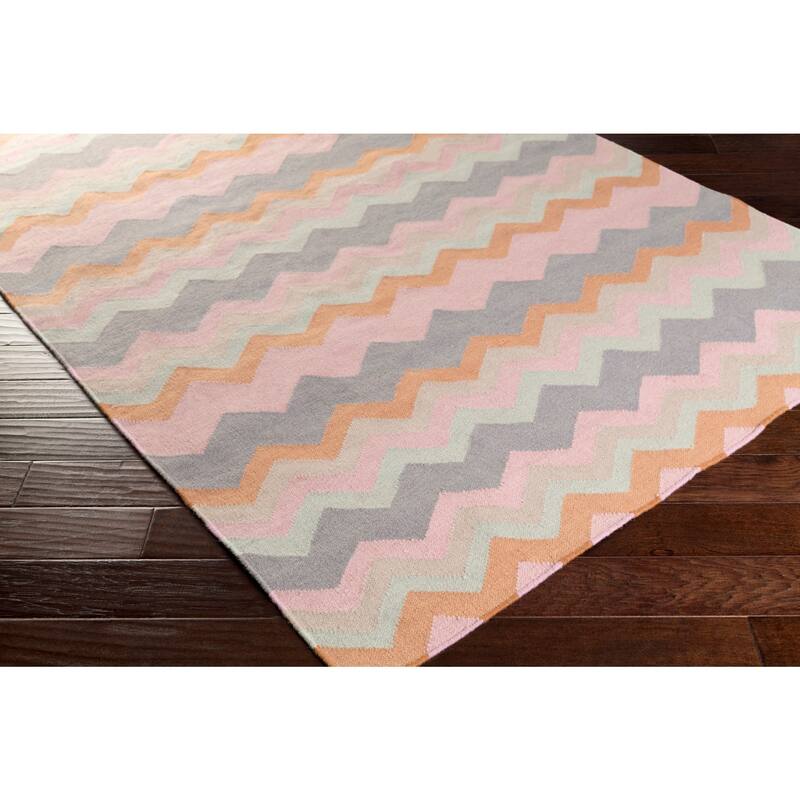 Hand-woven Chevron Wool Area Rug