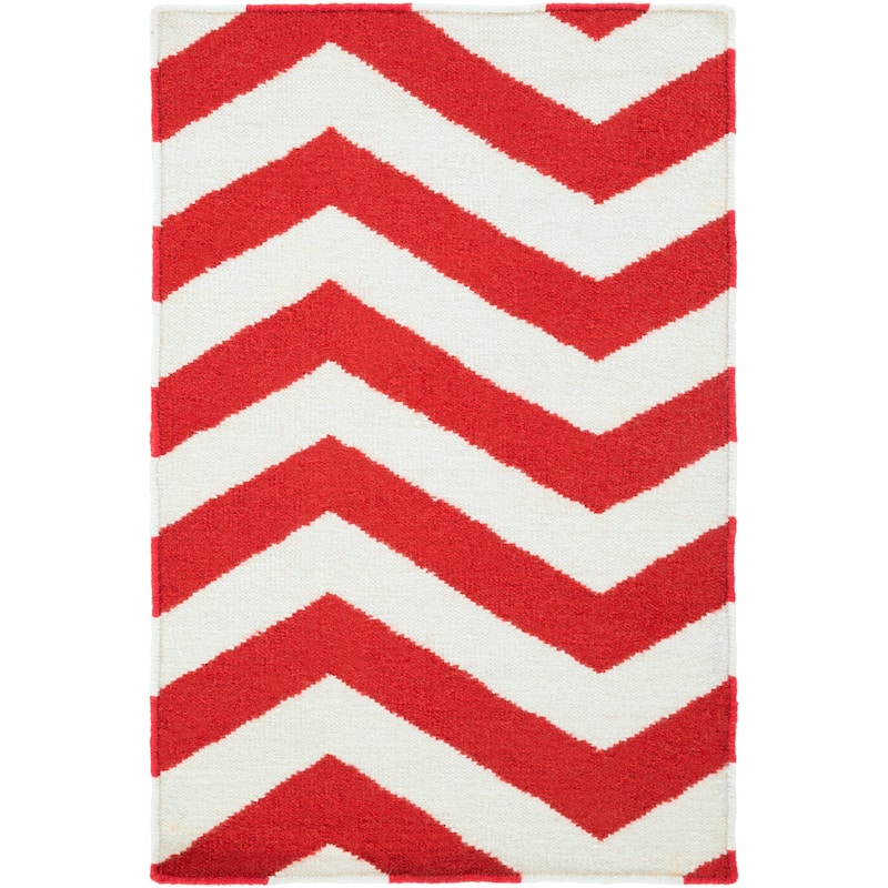 Hand-woven Tomato Chevron Orange/ Red Wool Area Rug - 2' x 3'/Surplus