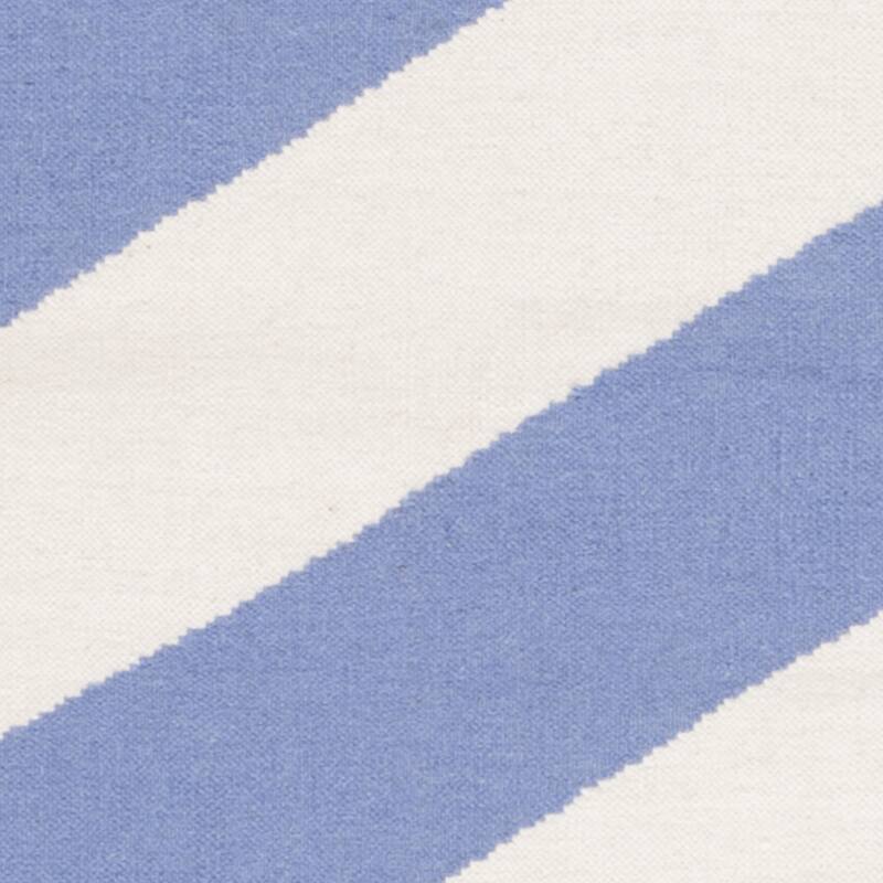 Hand-woven Spring Chevron Spring Wool Area Rug - 2' x 3'/Surplus