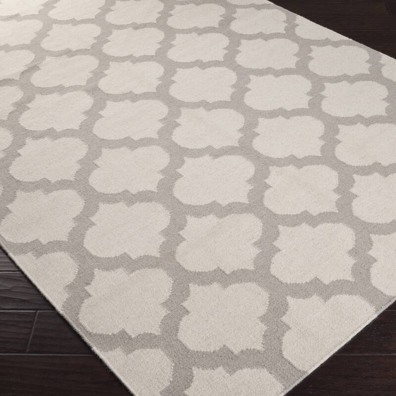Hand-woven Duncan Ivory Wool Area Rug - 9' x 13'/Surplus