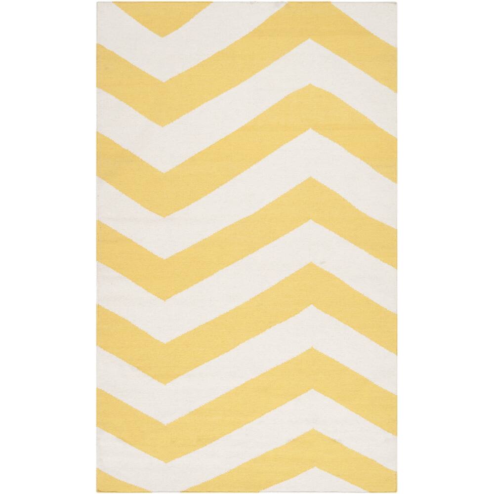 Hand-woven SunnyChevron Sunshine Yellow Wool Area Rug - 5' x 8'/Surplus
